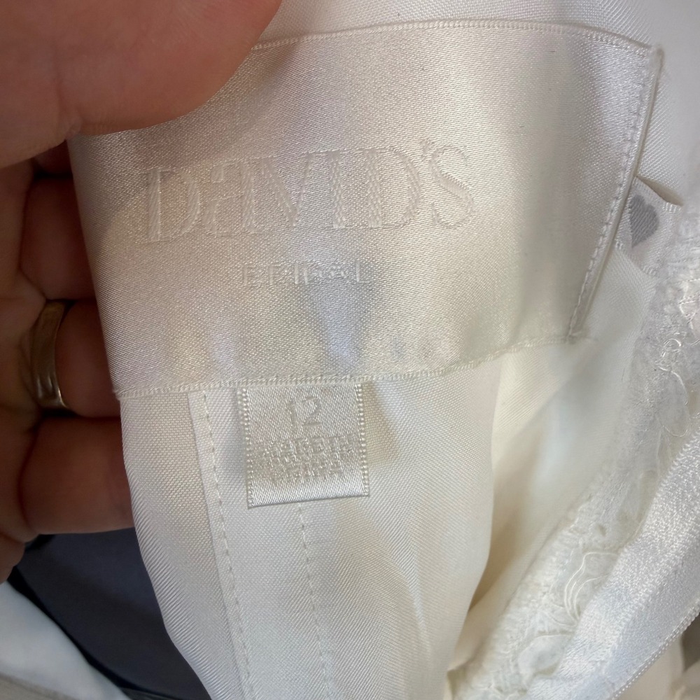 Davids Bridal Lace Tulle A-Line Wedding Dress Bead Sash WG3711 White Ivory - Picture 14 of 16